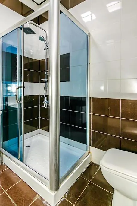 Adore Lux Apartment Baku 0*,