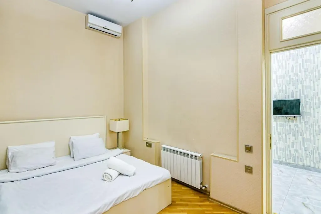 Adore Lux Apartment Baku